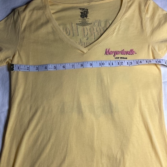 Las Vegas Margaritaville “It’s Happy Hour Somewhere”Yellow Tshirt Woman’s Size L - Picture 9 of 10